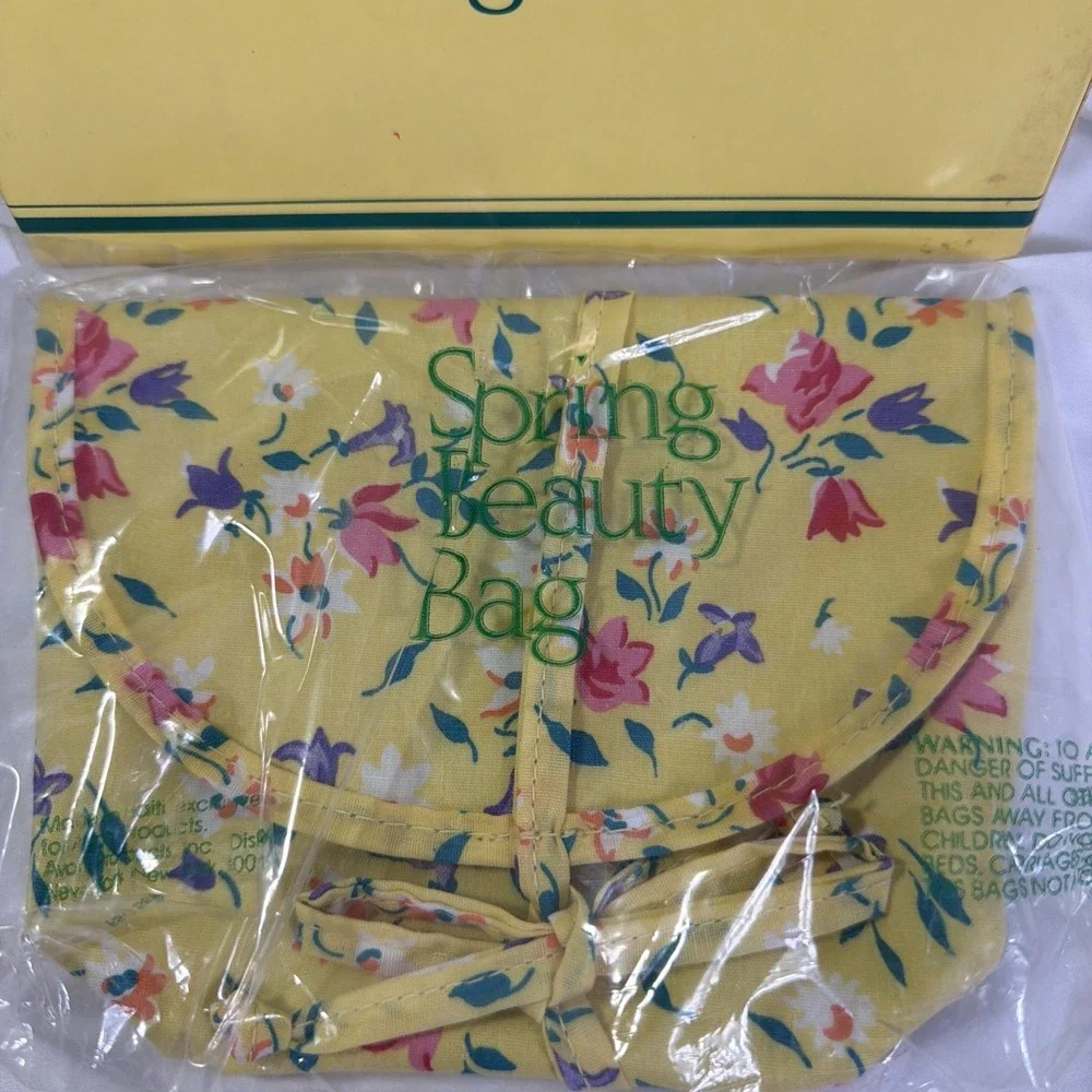Avon Spring‎ Beauty Bag Yellow Floral VINTAGE 1981 NEW In BOX Sealed VTG Perfect